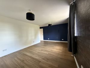 Double Bedroom 2- click for photo gallery
